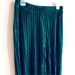 Zara Pleated Green Pants